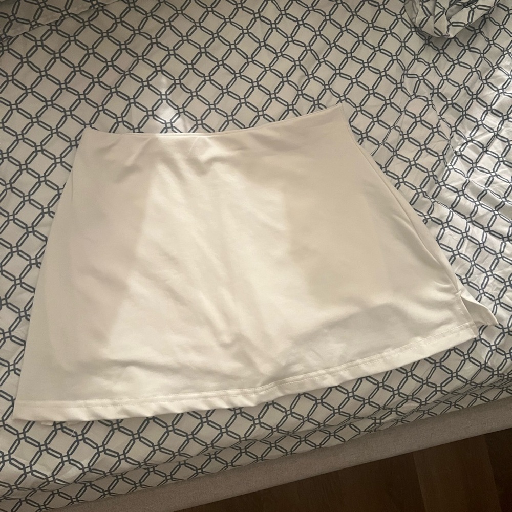White Mini Tennis Pickleball Active Activewear Skort Skirt - Picture 5 of 5